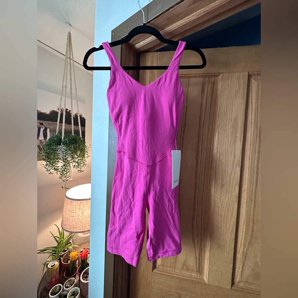 Lululemon Align bodysuit 8”